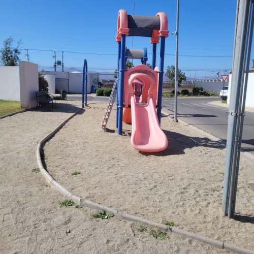 CASA DE 3D/3B CON PISCINA EN CONDOMINIO CERRADO –RAÚL BITRÁN