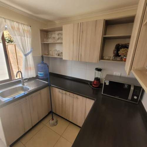 CASA DE 3D/3B CON PISCINA EN CONDOMINIO CERRADO –RAÚL BITRÁN