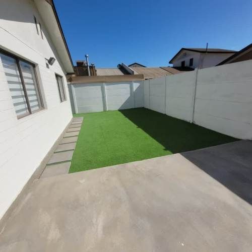 CASA DE 3D/3B CON PISCINA EN CONDOMINIO CERRADO –RAÚL BITRÁN