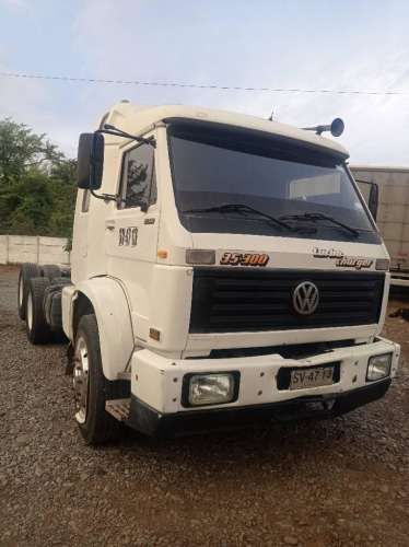 VOLKSWAGEN 35-300 , 6X2