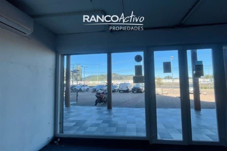 LOCAL COMERCIAL ADVA. LOS POETAS