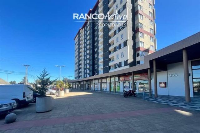 LOCAL COMERCIAL ADVA. LOS POETAS