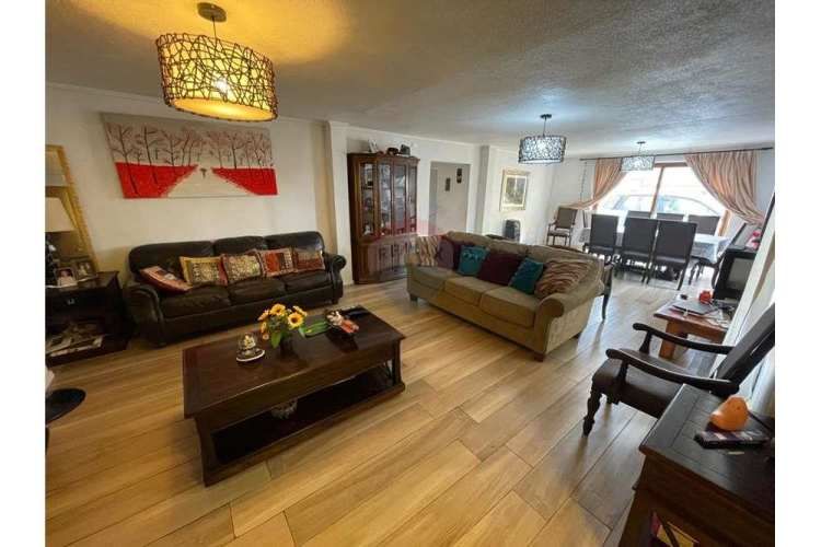 Casa monseñor eyzaguirre 4d+4b+2e