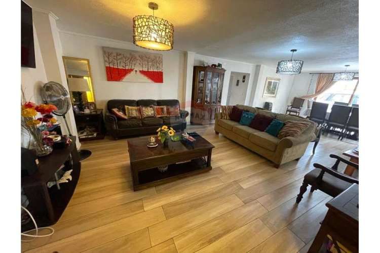 Casa monseñor eyzaguirre 4d+4b+2e