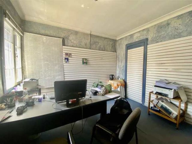 LOCAL COMERCIAL MANUEL MONTT/BARROS BORGOÑO/ELIODORO YAÑEZ