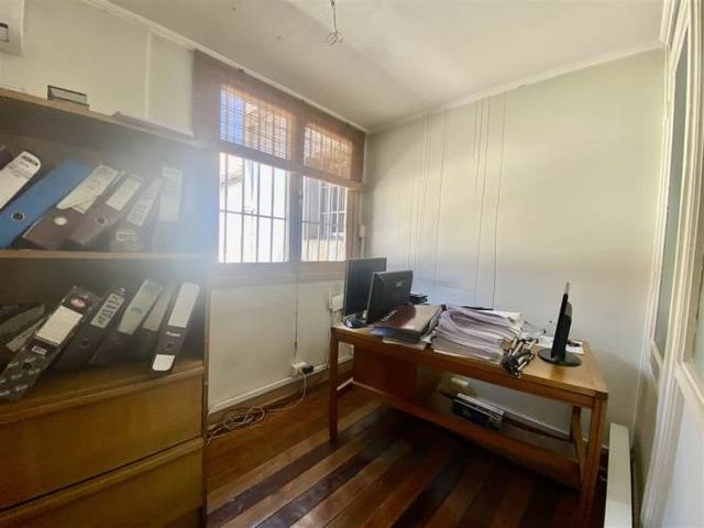 LOCAL COMERCIAL MANUEL MONTT/BARROS BORGOÑO/ELIODORO YAÑEZ