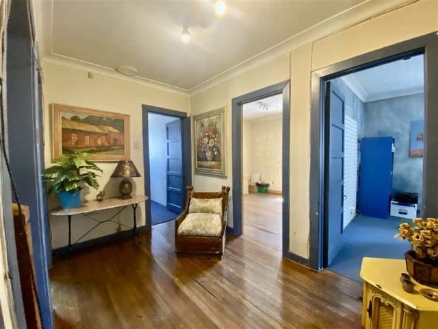 LOCAL COMERCIAL MANUEL MONTT/BARROS BORGOÑO/ELIODORO YAÑEZ