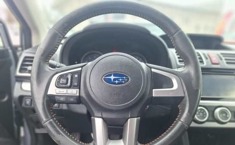 SUBARU XV 4X4 1.6 FULL MEC. AÑO 2017