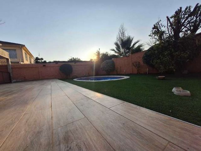 Se vende casa en Macul (91184)