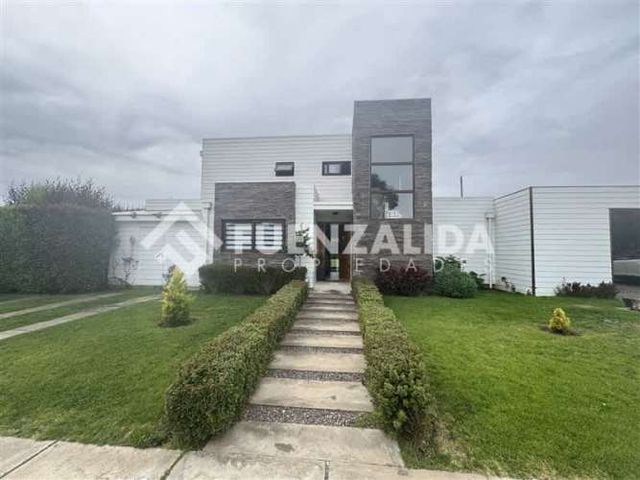 CASA Condominio Huasos II