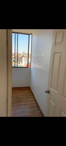 VENDO HERMOSO DEPTO CON VISTA AL MAR.  