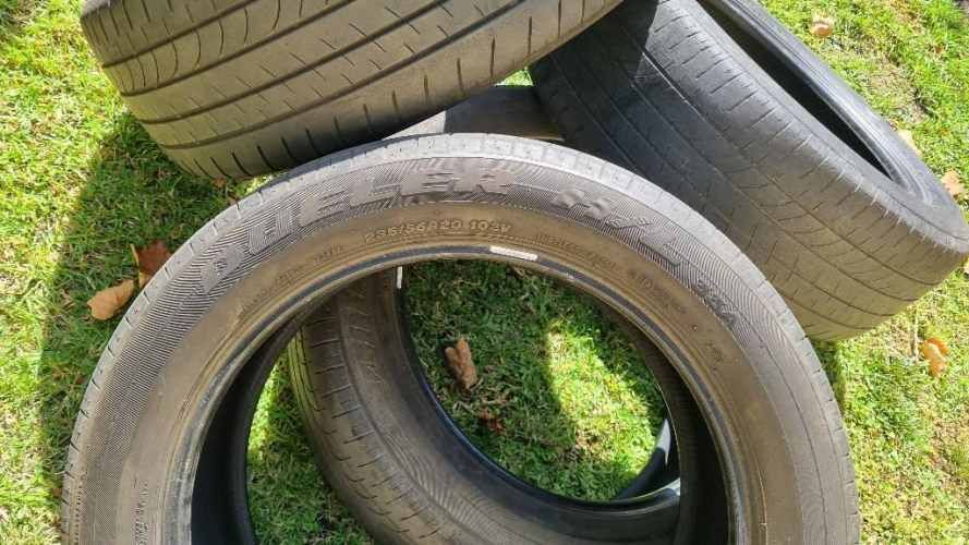 4 Neumaticos Bridgestone Dueler R/L 33A 235 55 R20