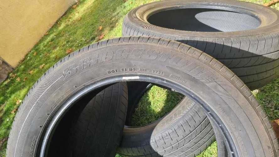 4 Neumaticos Bridgestone Dueler R/L 33A 235 55 R20