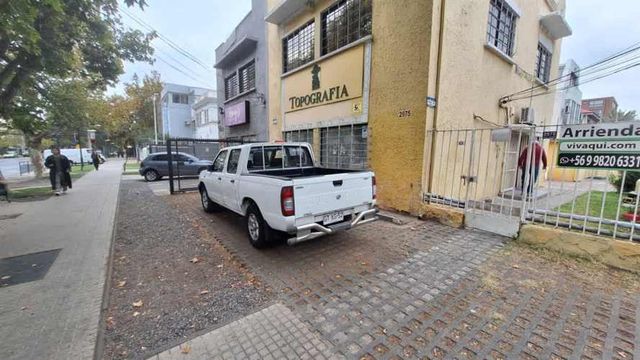 OFICINA Av. Simón Bolívar / Pedro de Valdivia
