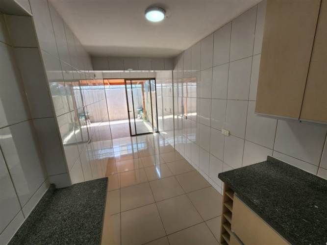 CASA CAMINO DE LA VIÑA 1547 HUECHURABA