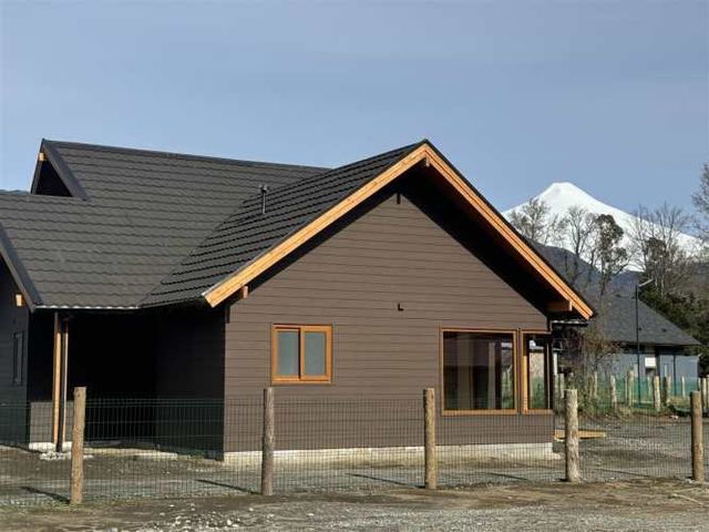 CASA Camino internacional 4200, Pucón