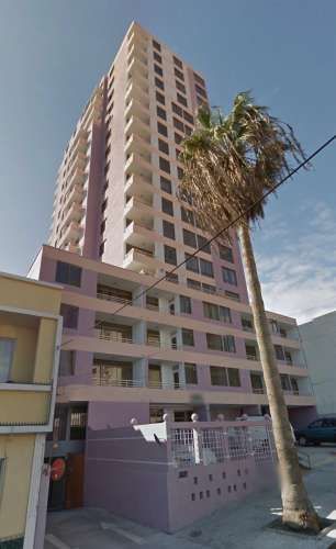 Departamento con excelente ubicación, a pasos de: “Mall Espacio Urbano”