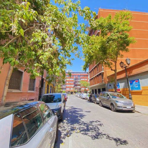 REMATE!!  OFICINA PRIMER PISO 80Mts2 STGO