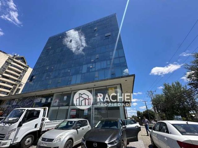 OFICINA AMOBLADA EN VENTA