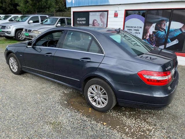 MERCEDES BENZ E250 2012