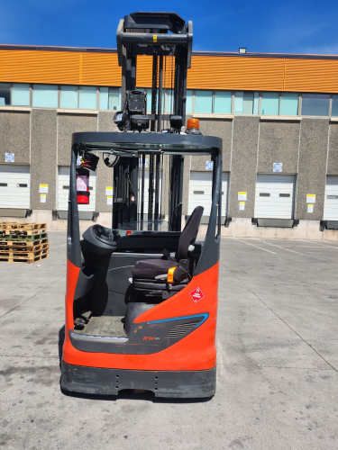 Operario Apilador Electrico Para Pudahuel