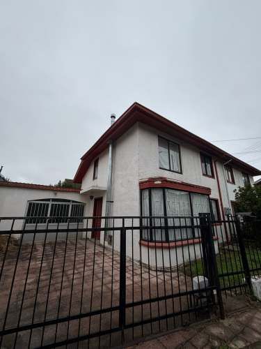 &quot;Tu casa&quot; En venta sector Colón 9000. 3D. 2B