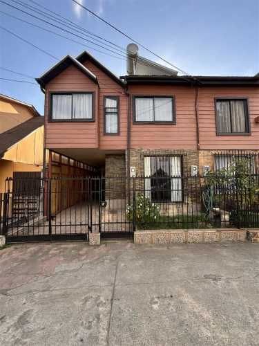 CASA Población Los Castaños, calle Per Abat. Laguna Lo Mendez