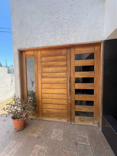 CASA Padre Hurtado / Francisco Bilbao