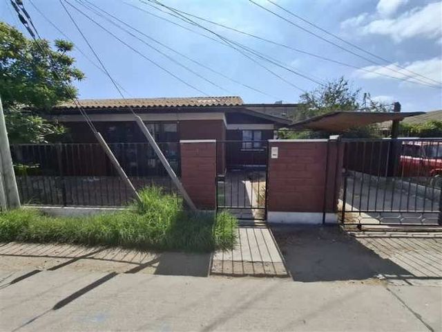CASA Casa en Venta a pasos de Balmaceda