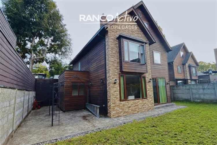 CASA Condominio Los Arrayanes