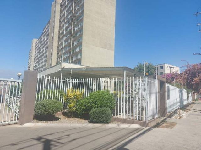 LUMINOSO 3 DORM, BOD Y ESTACIONAMIENTO METRO BÍO-BÍO