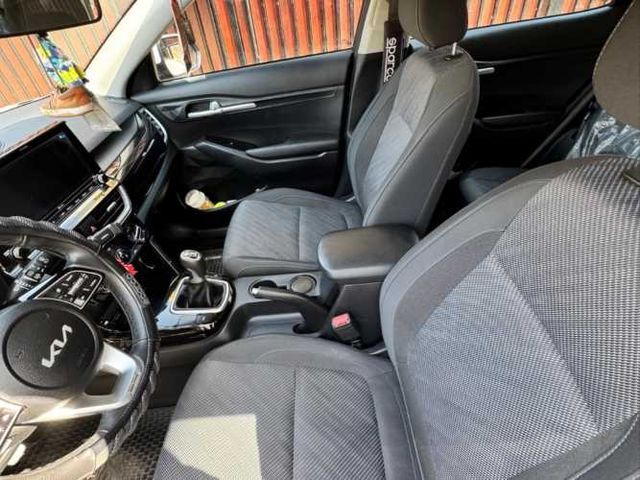 KIA SELTOS  EX 1.6L 6MT 2023