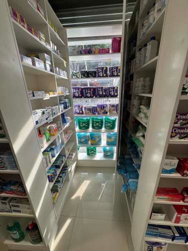 Venta de Farmacia - Derecho de Llaves