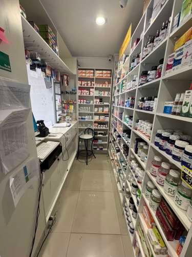 Venta de Farmacia - Derecho de Llaves