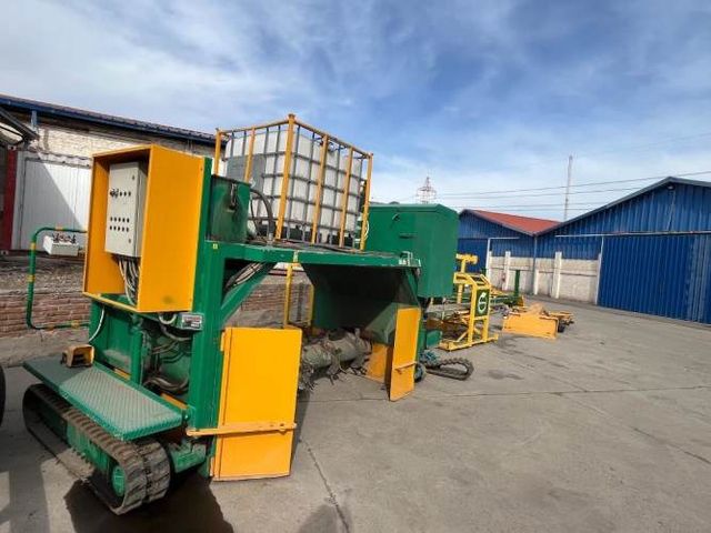 Máquina revolvedora de compost italiana