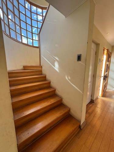 Se arrienda gran casa  (93196)