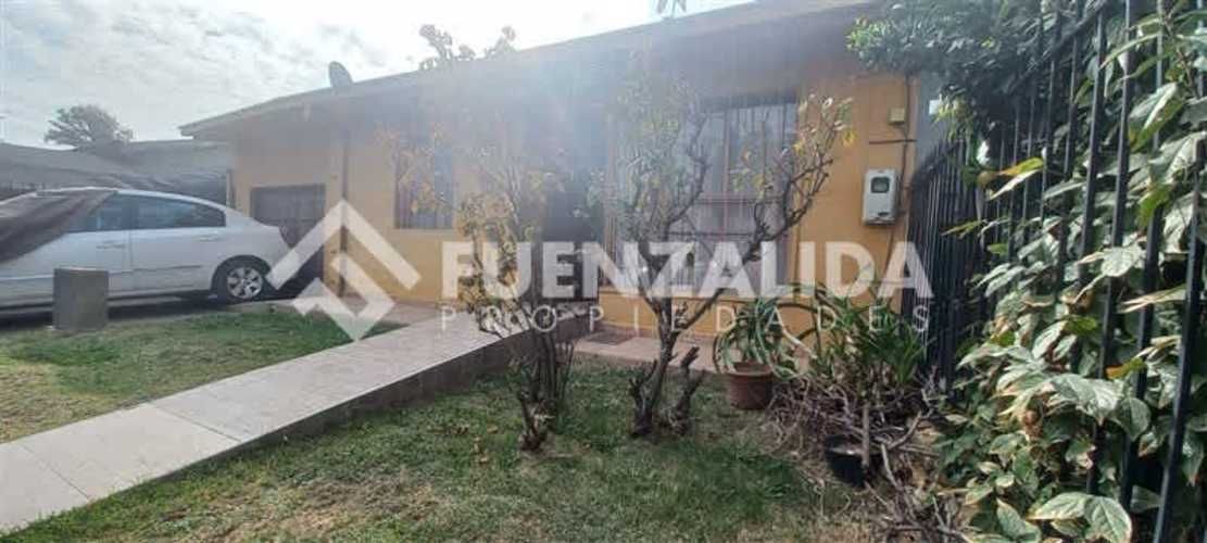 CASA Los Veleros / Alcalde Jorge Monckeberg