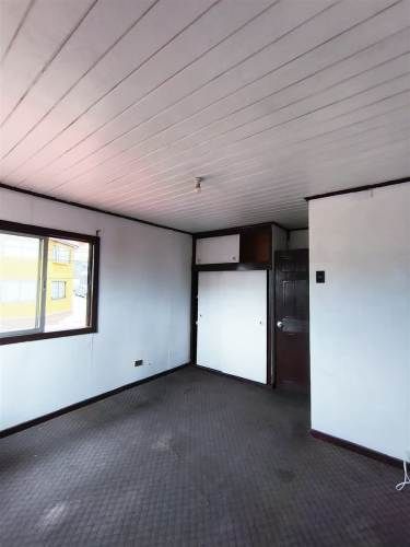 CASA Calle Guacolda Cerro Barón, Valparaíso