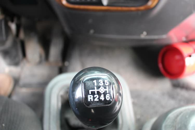 Camion Hyundai HD120 año 2011 Furgon 47 m3 Litera Facilidades