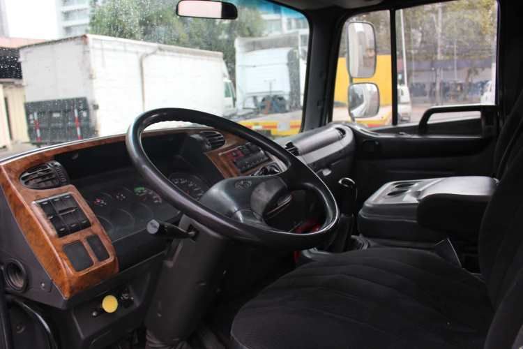 Camion Hyundai HD120 año 2011 Furgon 47 m3 Litera Facilidades