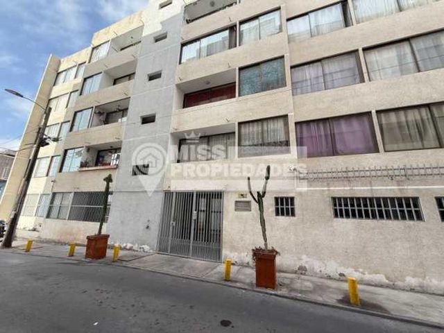 SE VENDE DEPARTAMENTO EN PASAJE ERRAZURIZ, SECTOR CENTRO