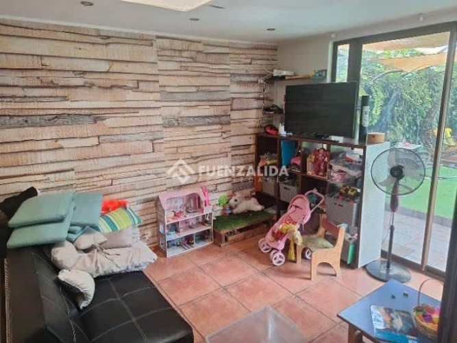 CASA Carlos Ossandon / Veintitres de Febrero