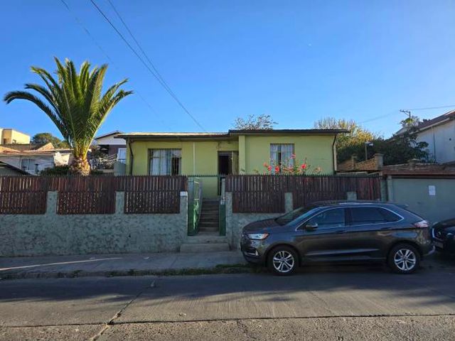 Se vende casa de un piso en Porvenir Playa Ancha