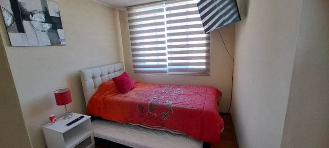 Hermosa habitación para estudiante mujer