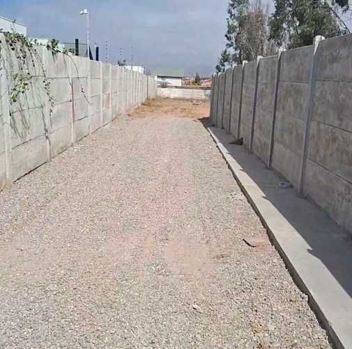 Arriendo Terreno 850 m2  a pasos de Ulriksen  (93934)