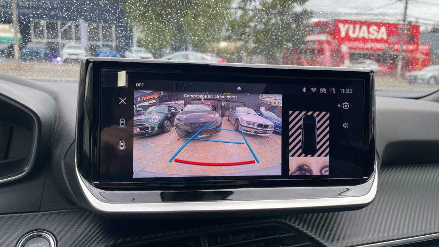 Peugeot 2008 Allure 130 (2024)