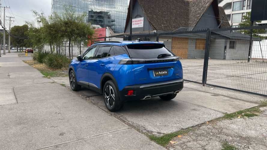 Peugeot 2008 Allure 130 (2024)