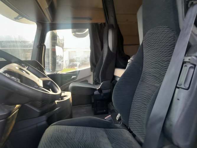 Camión Tracto Mercedes Benz NEW ACTROS 2651