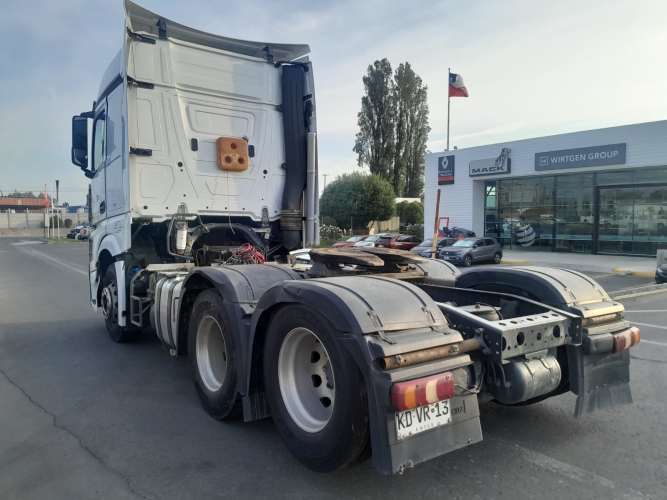 Camión Tracto Mercedes Benz NEW ACTROS 2651