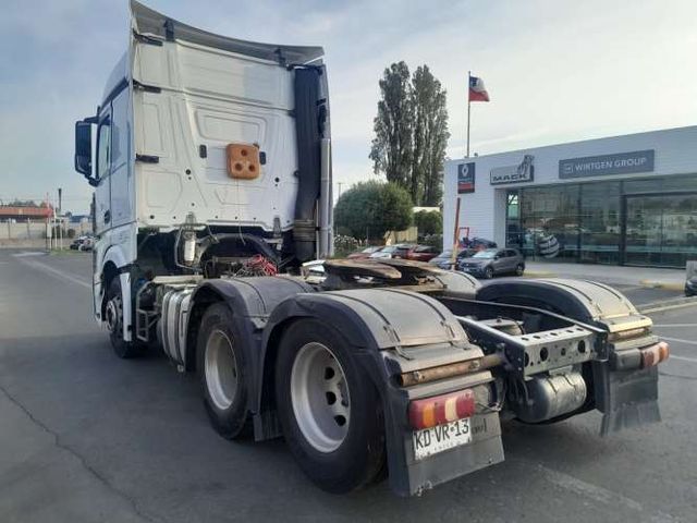 Camión Tracto Mercedes Benz NEW ACTROS 2651